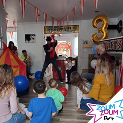 Magician birthday party with KOOL and his friend Gaston
