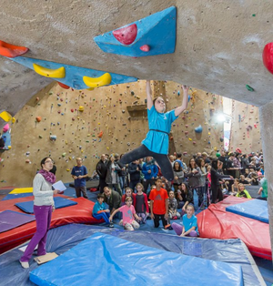 Climb Base5 North Vancouver