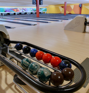 Salle de Quilles Place St-Eustache - Kids Party Package